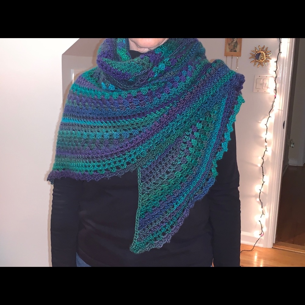 Handmade lacy shawl/scarf
